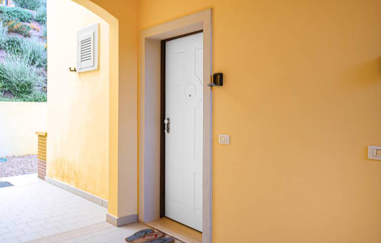 Apartamento vacacional entero, Elegante apartamento con parking y aire acondicionado, cerca del centro de Scarlino in Scarlino, Provincia de Grosseto