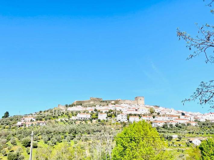 Casa rural para 7 personas, con piscina además de vistas y jardín en Castelo de Vide