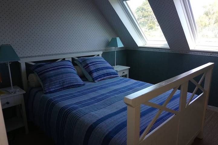 Appartement entier, Duplex de charme avec séjour terrasse; vue panoramique sur la côte d'emeraude in Saint-Cast-le-Guildo, Région de Dinan