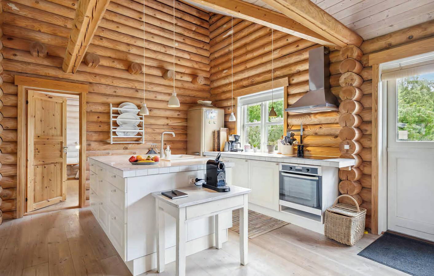 Lovely log house on Møn in Råbylille Strand, Svenska Östersjön