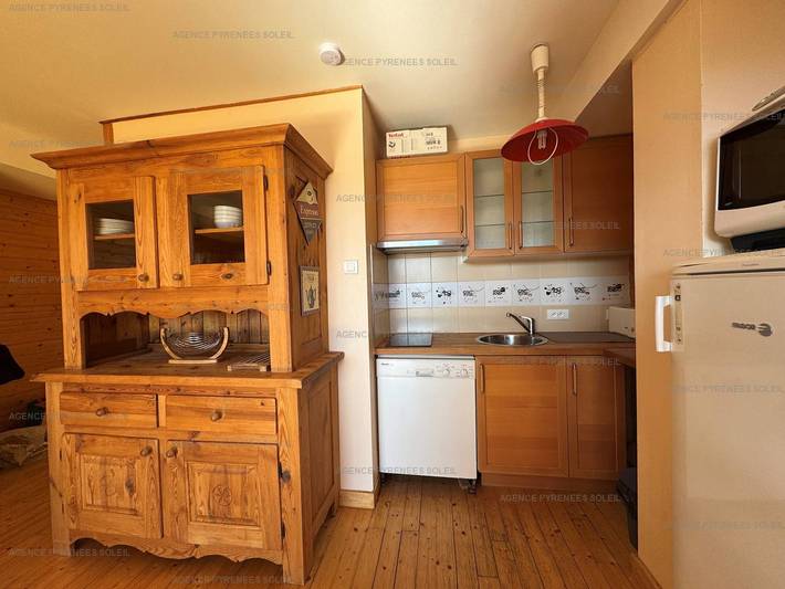 Chalet pour 6 personnes, avec vue sur le lac et terrasse dans les Pyrénées - 4