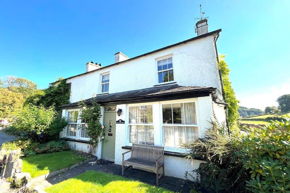 4 Bed in Nr Hawkshead (oc-lcc33) in Far Sawrey, Lake District