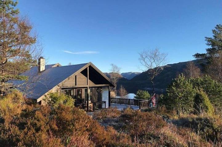 Blockhütte für 10 Personen, mit Terrasse und Garten - 1