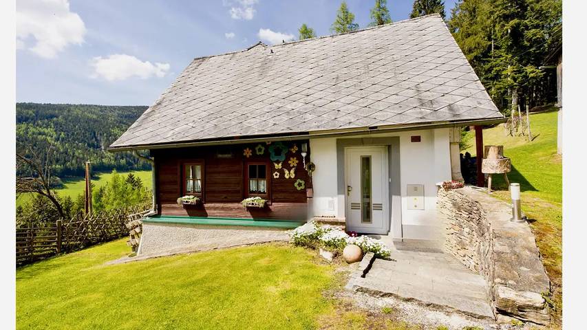 Ferienhaus für 4 Personen, mit Terrasse und Garten in der Oststeiermark
