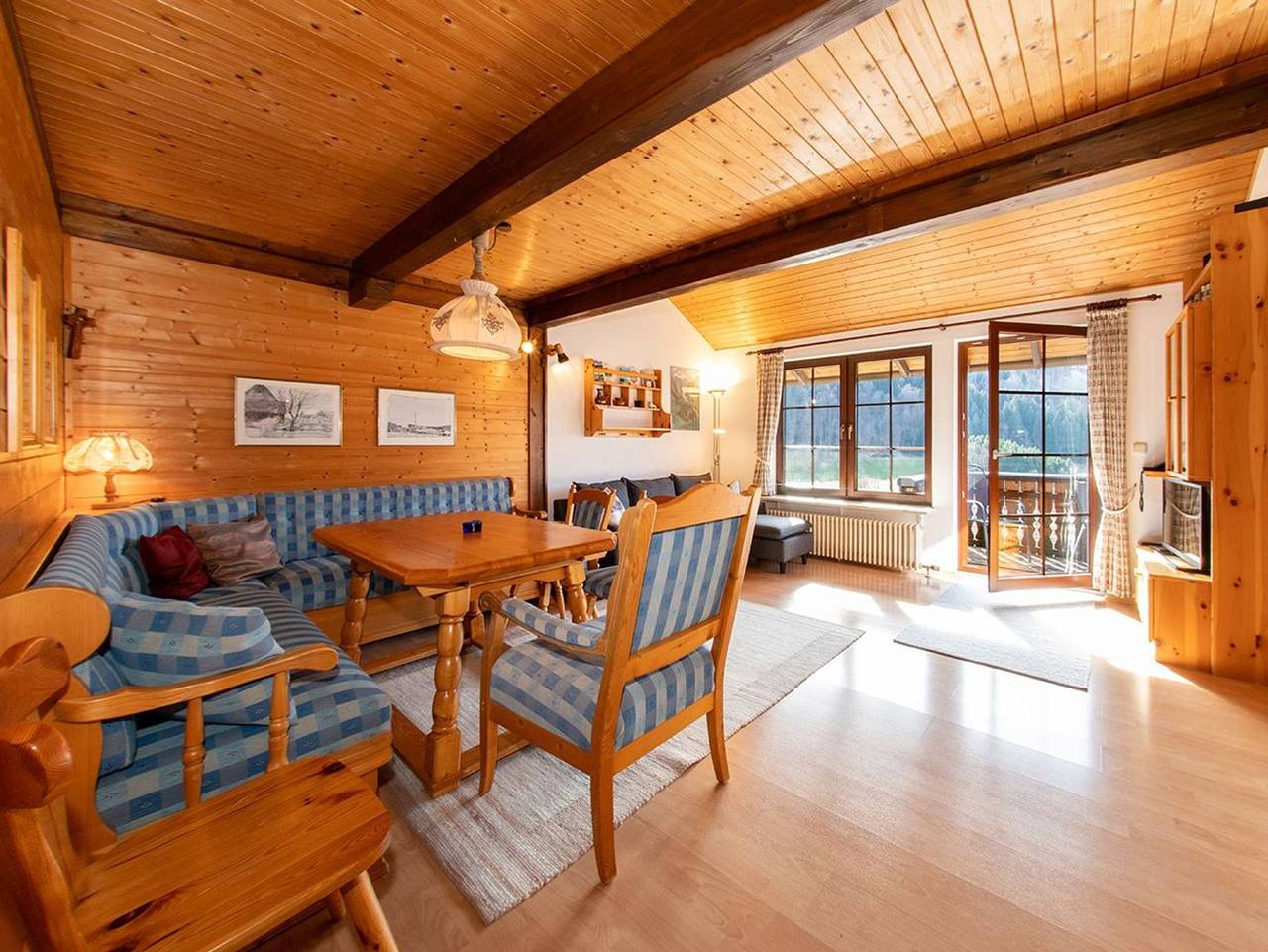 Ferienwohnung Enzian (4) im Feriendorf Sonnenhang im Allgäu - Eno 39 Ferienwohnung Enzian im Feriendorf Sonnenhang in Missen-Wilhams, Bayerisch Schwaben