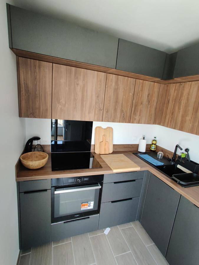 Appartement entier, Two-Bedroom Apartment in Nanterre, Hauts-de-Seine