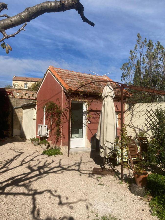 Appartement de vacances pour 2 personnes, avec Jacuzzi ainsi que Terrasse et Jardin à Carpentras