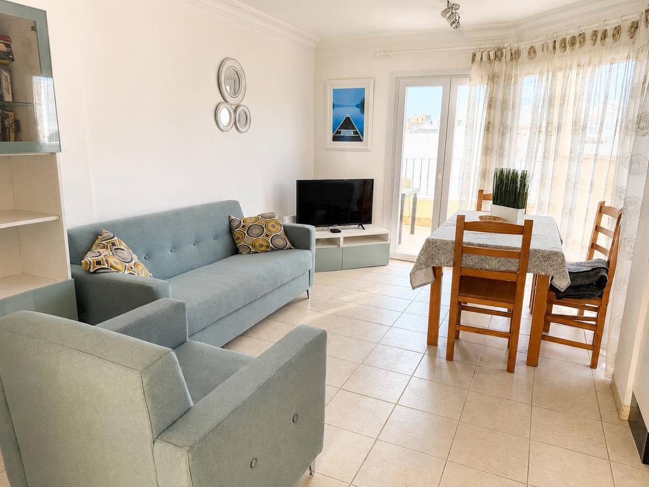 Entire holiday apartment, Lovely cosy one bedroom holiday home in Costa Adeje - Tenerife in La Caleta, Adeje