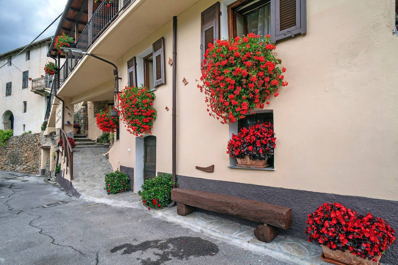 Casa Vacanze Agriturismo U' Spigu - "Nonna Annetta" con terrazza privata, giardino in comune e Wi-Fi in Nasino, Alpi Liguri