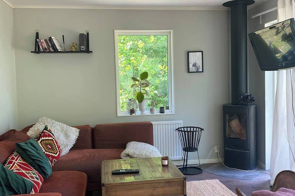 Houses in the wild in Huddinge, Svenska Östersjön