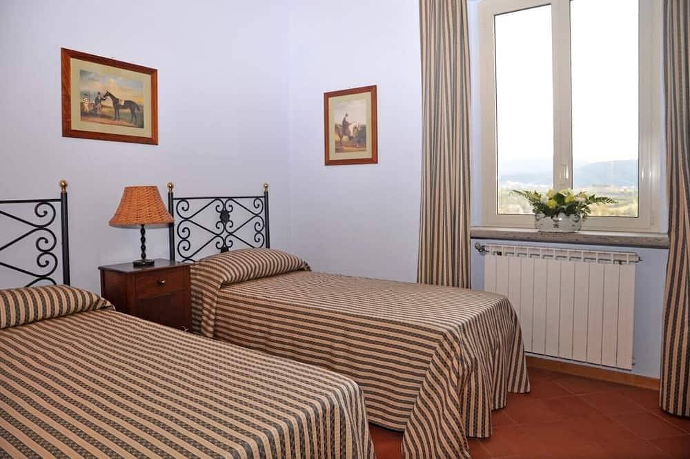 Villa Maria - Countryside villa with a private pool in Magliano Sabina, Rieti Provinz