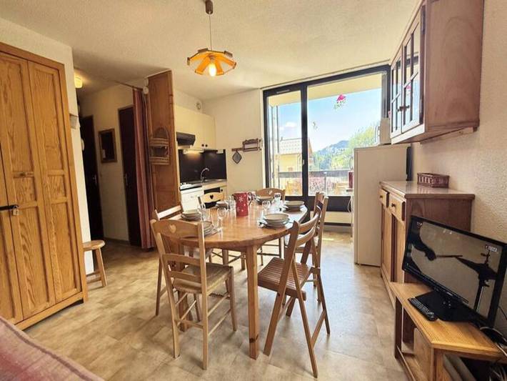 Gîte pour 6 personnes, avec balcon dans Office De Tourisme De Flumet - 2
