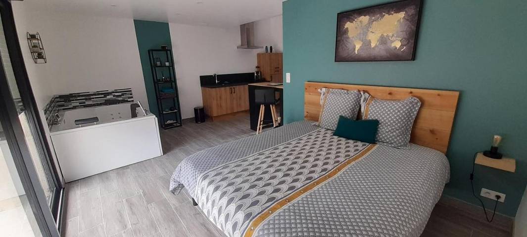 Maison de vacances pour 2 personnes, avec sauna ainsi que jacuzzi et jardin dans Yonne - 4