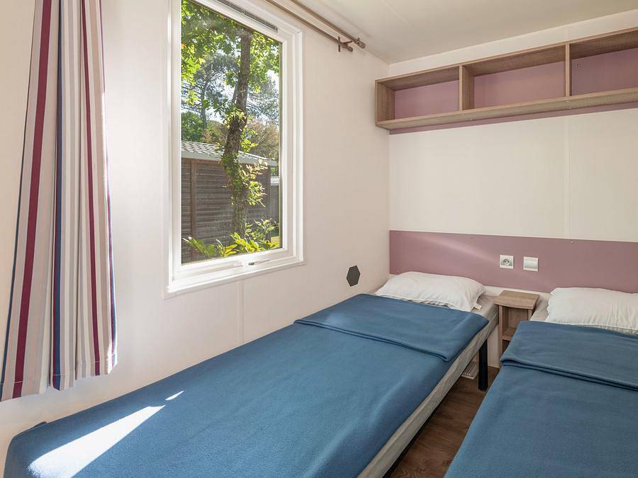 Camping Le Soleil des Landes - Mobilheim 6 personen - Comfort | 3 Zi. | 6 Pers. | Einfache Terrasse | Clim. in Lit-et-Mixe, Côte d’Argent