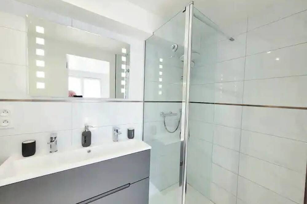 Magnificent maisonnette with private pool, 25min from beaches, 5 minutes from Montpellier in Juvignac, Côte d'Améthyste