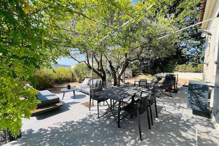Villa pour 2 personnes, avec terrasse et jardin - 1
