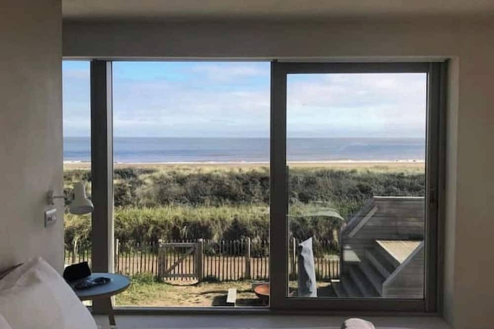 The Sandy Feet Retreat - Luxury Beach House in Anderby, Lincolnshire
