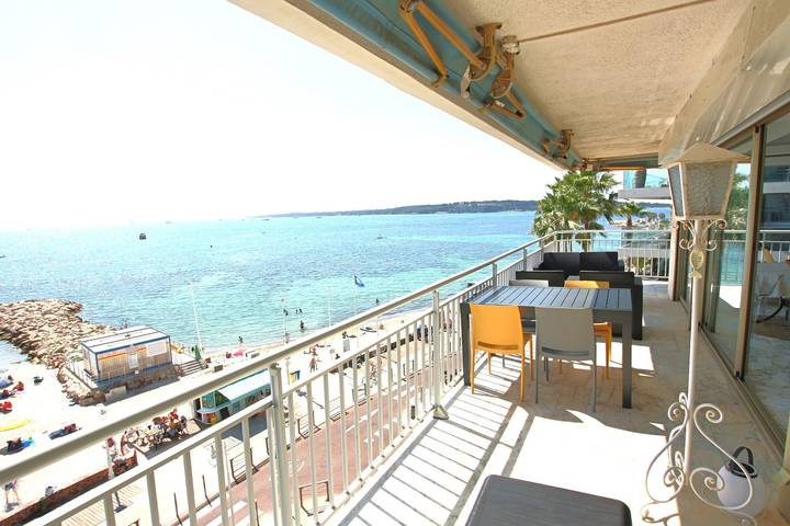 Ferienwohnung für 4 Personen, mit Terrasse in Cannes