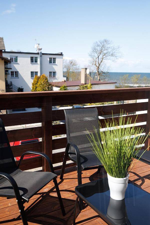 Ferienwohnung für 3 Personen, mit Ausblick und Terrasse in Rewal - 3