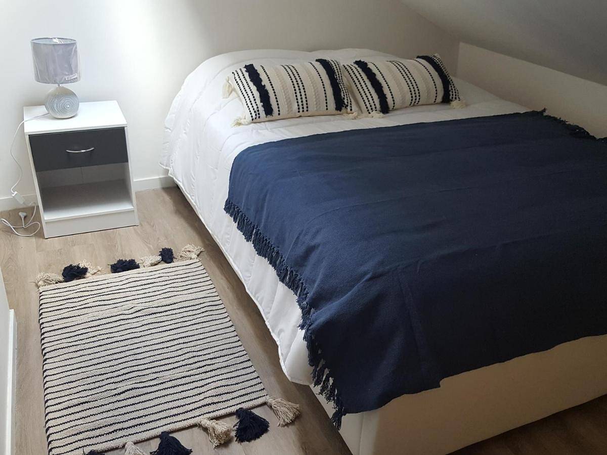 Appartement entier, Two-Bedroom Apartment in Villabé, Essonne