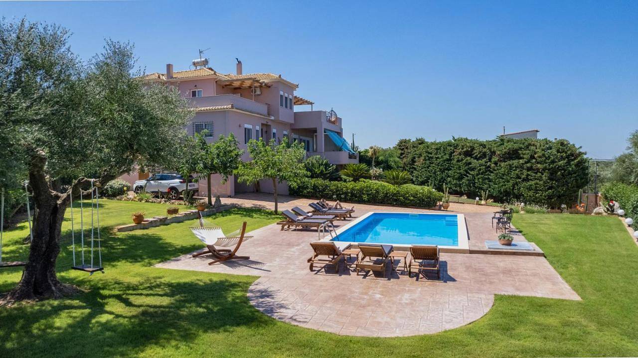 Nv Luxury Villa in Kyparissia, Golf von Kyparissia