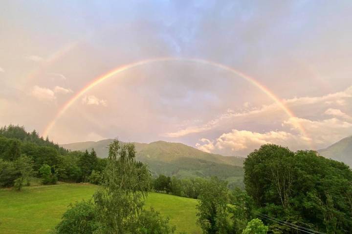 Chambre d’hôte pour 2 personnes, avec jardin et sauna ainsi que terrasse et vue à Simonswald