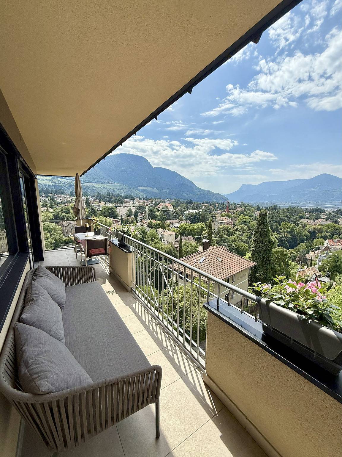 Appartement entier, Appartement de vacances 'Levita Living Freiheit' avec vue sur la montagne et terrasse privée in Tyrol (Italie), Groupe Texel