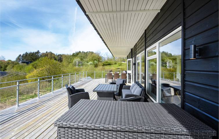 Ferienhaus für 6 Personen, mit Whirlpool und Terrasse sowie Sauna in Hostrup Strand - 2