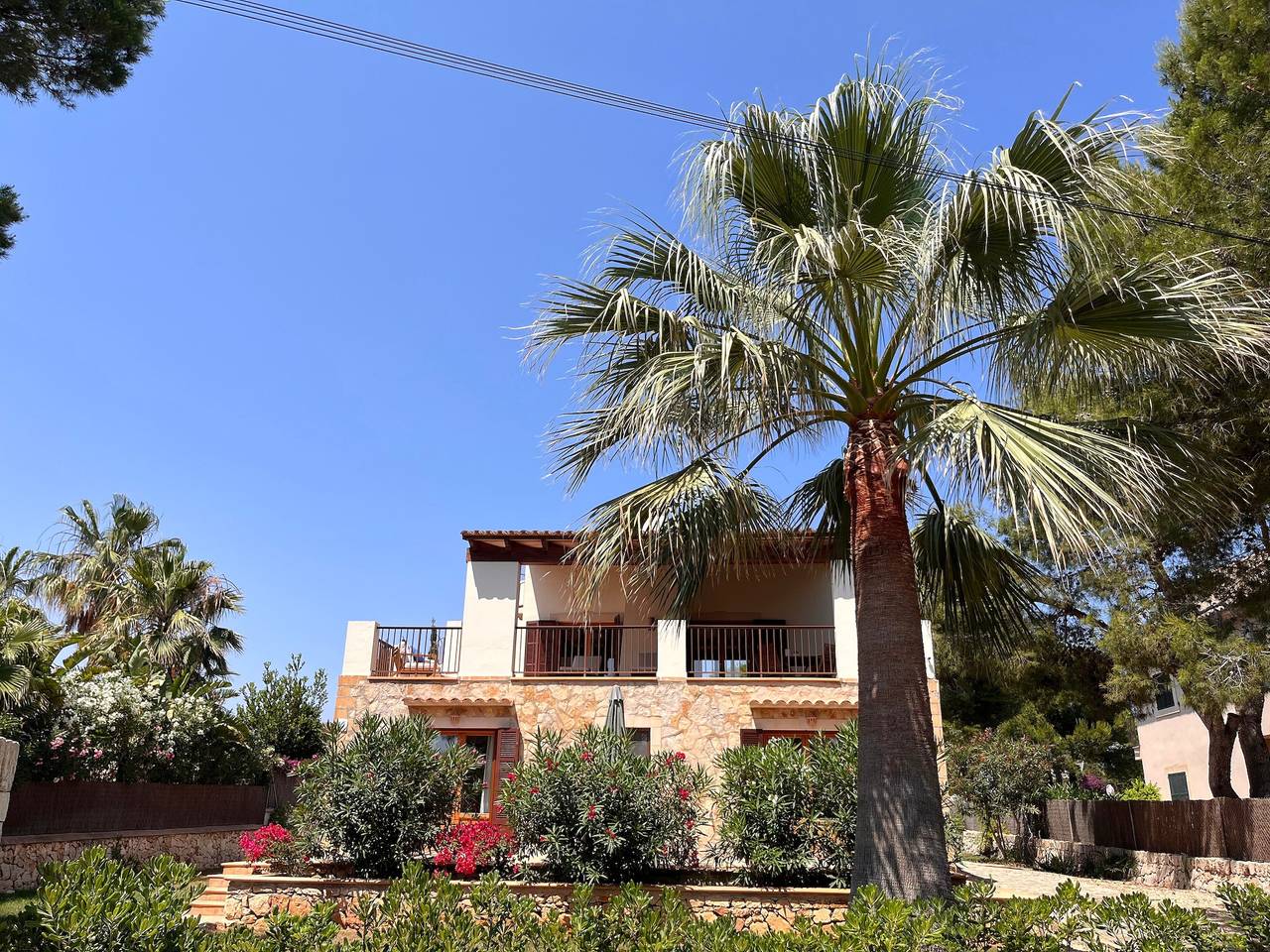Villa Vista Mondragó – Ruhige Villa mit Garten und Meerblick bei Portopetro, Mallorca in Cala Barca, Santanyí