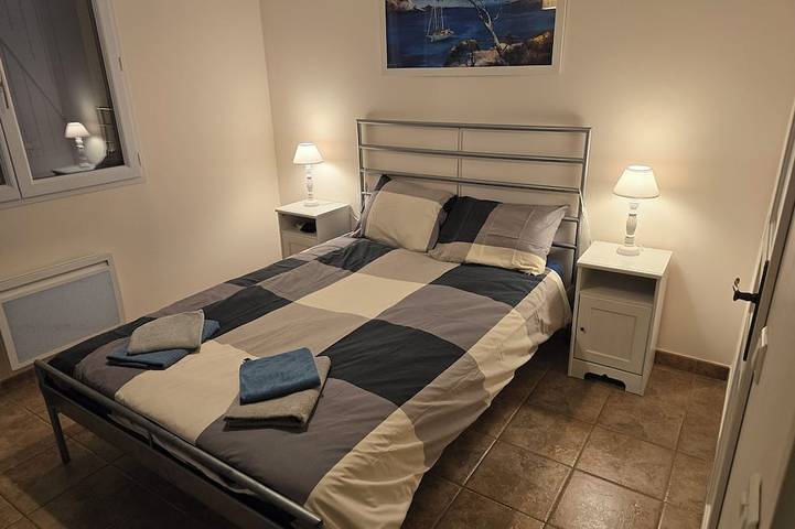 Location de vacances pour 5 personnes, avec terrasse et jardin à Saint-Antonin-du-Var - 3