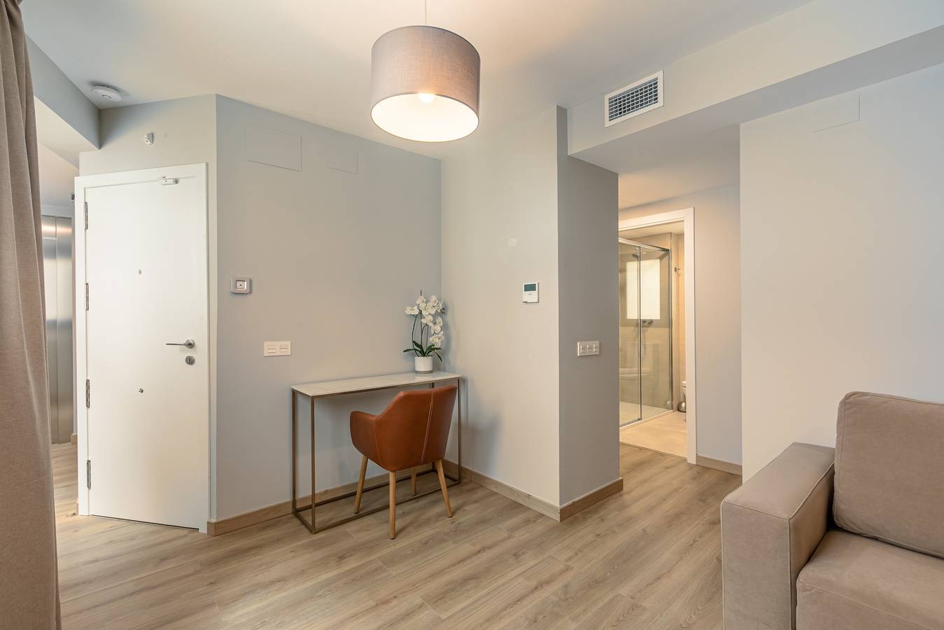 Appartamento intero, B2 Appartamento con vista Cattedrale - Centro città e piscina in Casco Antiguo, Siviglia