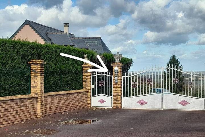 Gîte pour 2 personnes, avec jardin à Caumont-l'Éventé