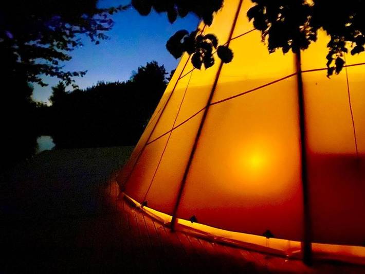 Tente pour 4 personnes, avec jardin ainsi que vue sur le lac et vue - 1