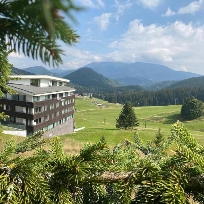 Ferienwohnung für 4 Personen, mit Balkon und Ausblick in Donovaly