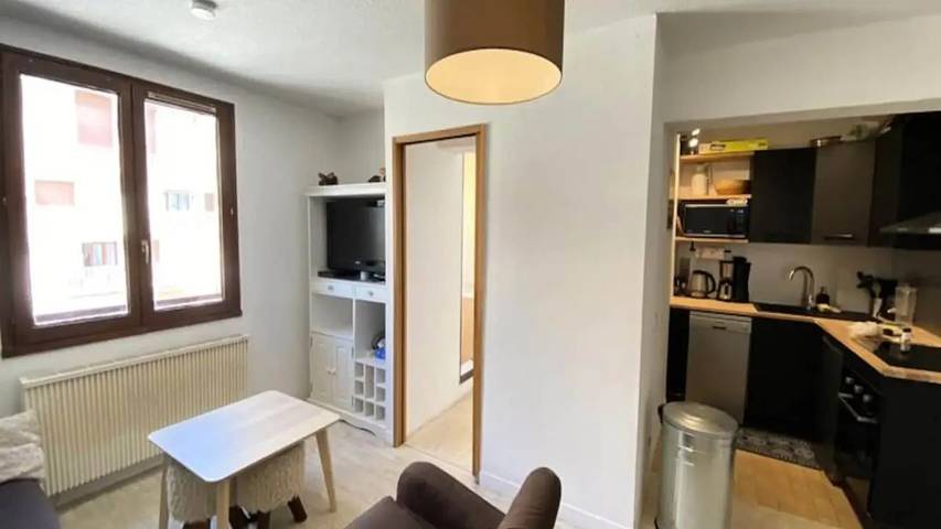 Gîte pour 9 personnes, avec balcon, animaux acceptés à Péone - 4