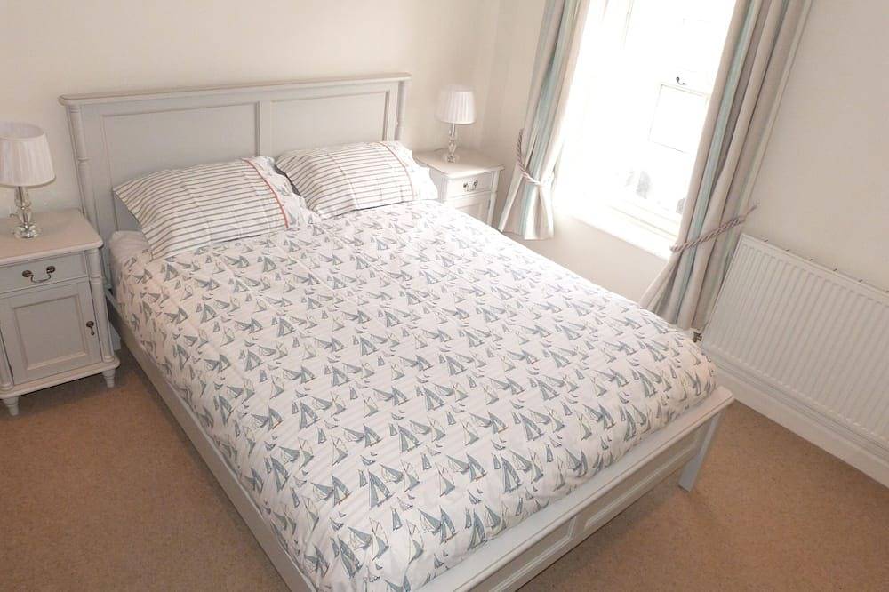 Grade Ii Listed Characterful Cottage In The Coastal Town Of Wells-Next-The-Sea in Wells-next-the-Sea, Norfolk Coast