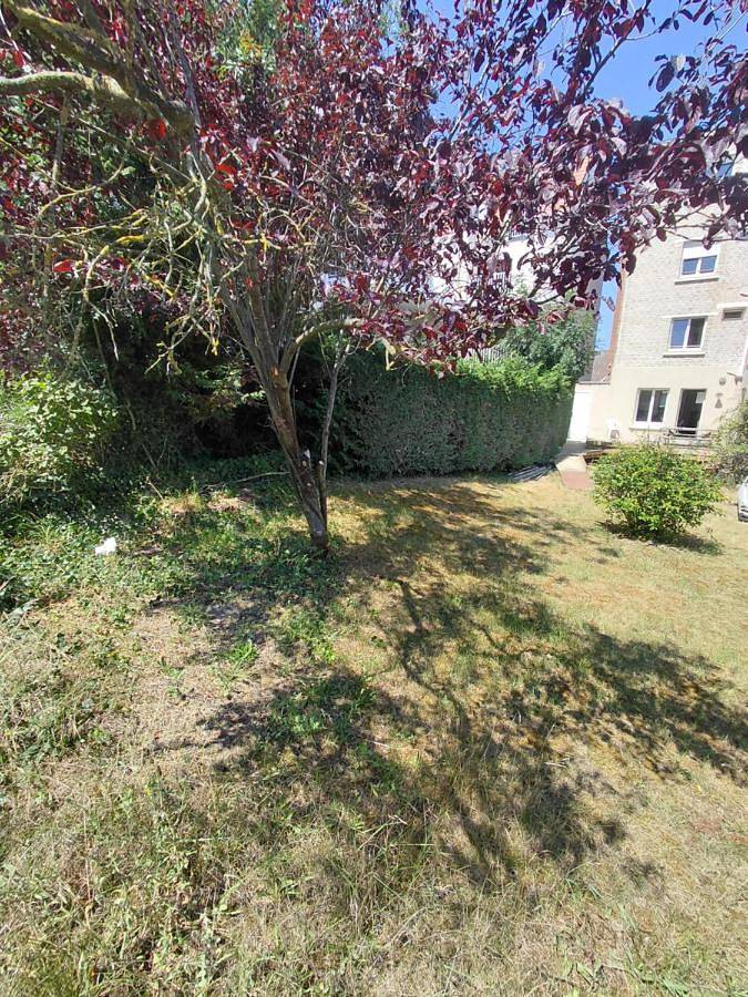 Ferienwohnung für 5 Personen, mit Terrasse und Garten