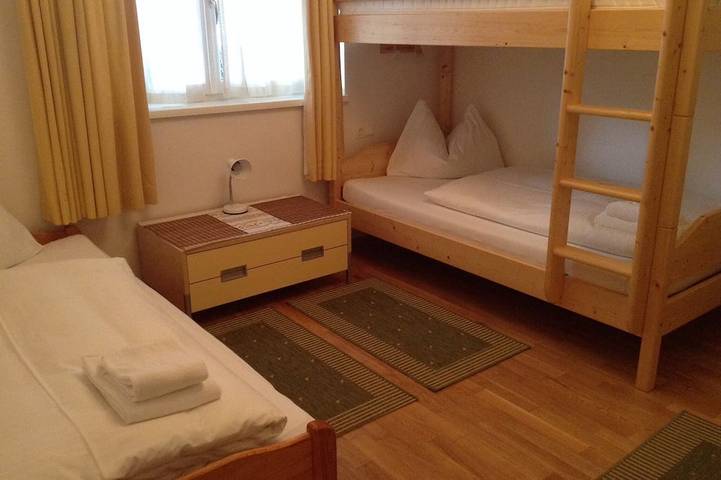 Ferienwohnung für 7 Personen, mit Terrasse und Garten in Altenmarkt im Pongau - 4