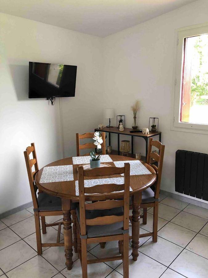 Location de vacances pour 4 personnes, avec jardin et terrasse à Épretot - 4