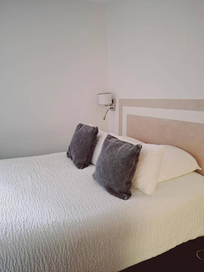 Hôtel pour 4 personnes, avec terrasse à Treignac - 4