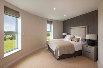 Apartment for 8 People in Wakefield, West Yorkshire, Photo 3