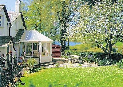 Holiday rental for 2 people, with garden in Barrow-in-Furness