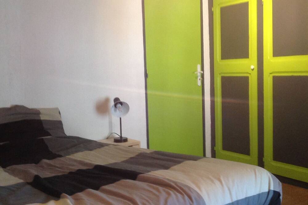 Authentisches Haus im Dourbie-Tal, 5 km von Millau entfernt in Millau, Parc naturel régional des Grands Causses