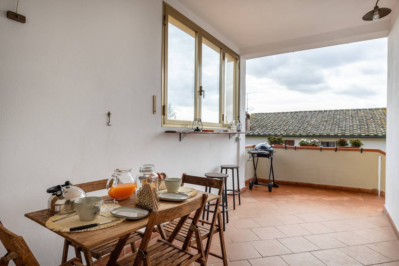 Ganze Wohnung, Ferienwohnung 'Sasso 3' mit Privatterrasse, Wi-Fi und Klimaanlage in San Gimignano, Chianti