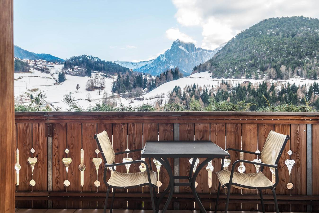 Ganze Wohnung, Willkommen auf dem Bauernhof - "Fewo Vajolet Paalhof" mit Blick auf die Berge in Kastelruth, Dolomiti Superski
