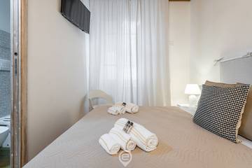 Bed And Breakfast for 6 People in Cagliari, Cagliari Province, Photo 3