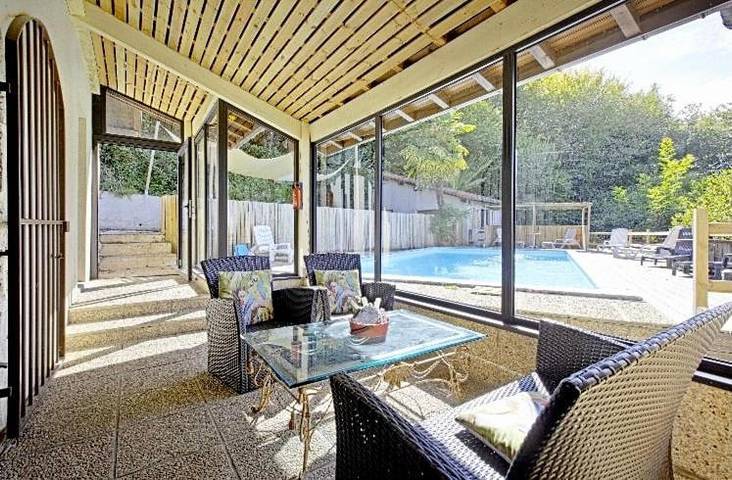 Location de vacances pour 15 personnes, avec Jacuzzi et Terrasse ainsi que Jardin et Piscine à Guiche - 4