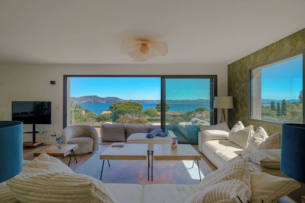 Schicker Rückzugsort in der Villa Madrague–Zugang zum Meer 100 mentfernt – in La Madrague, Hyeres