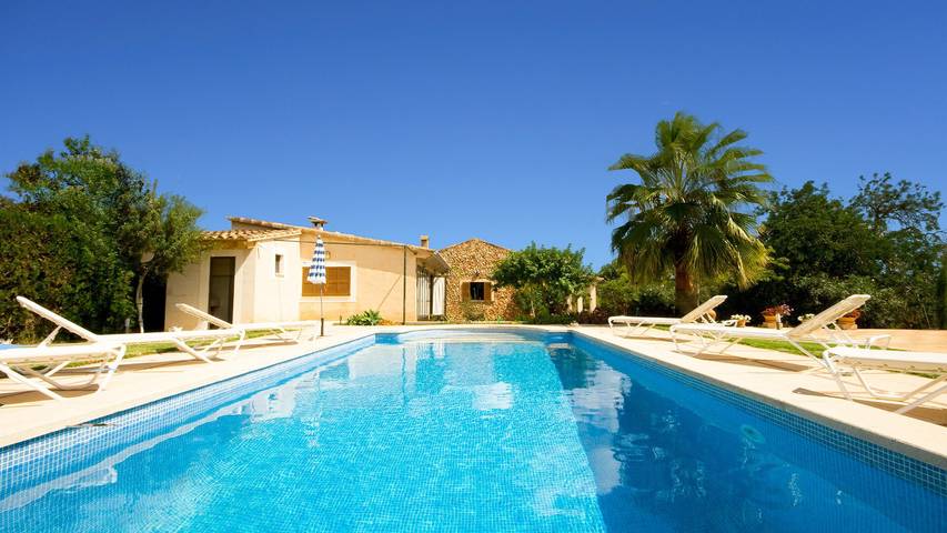 Finca 'Cati Ref 57' mit privatem Pool, Wi-Fi und Klimaanlage in Son Servera, Mallorca Osten