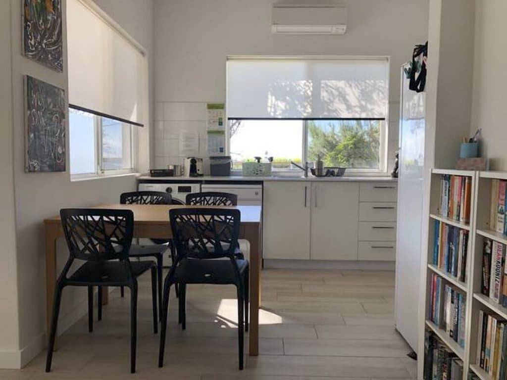 Ganze Wohnung, Coogee- Coog2 Dundas Street - Coastal Garden Apartment with Ocean Views Courtyard Near Coogee Beach in Sydney, New South Wales